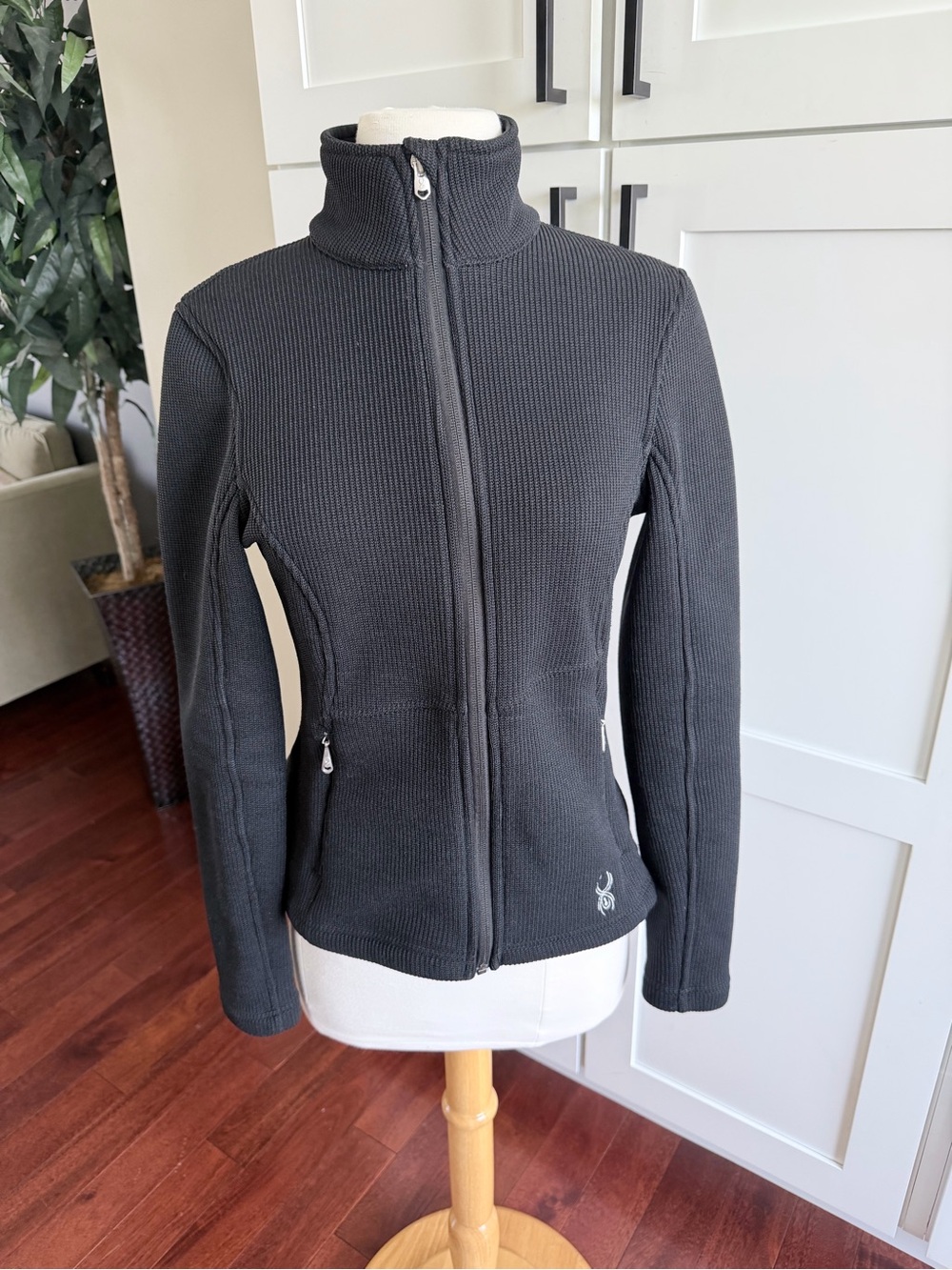 Spyder Women's Black Full-Zip Knit Jacket XS Black Textured Ribbed